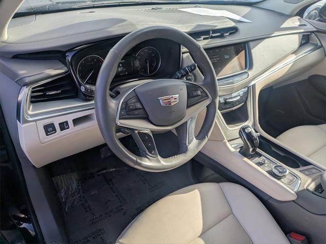 used 2023 Cadillac XT5 car, priced at $32,800