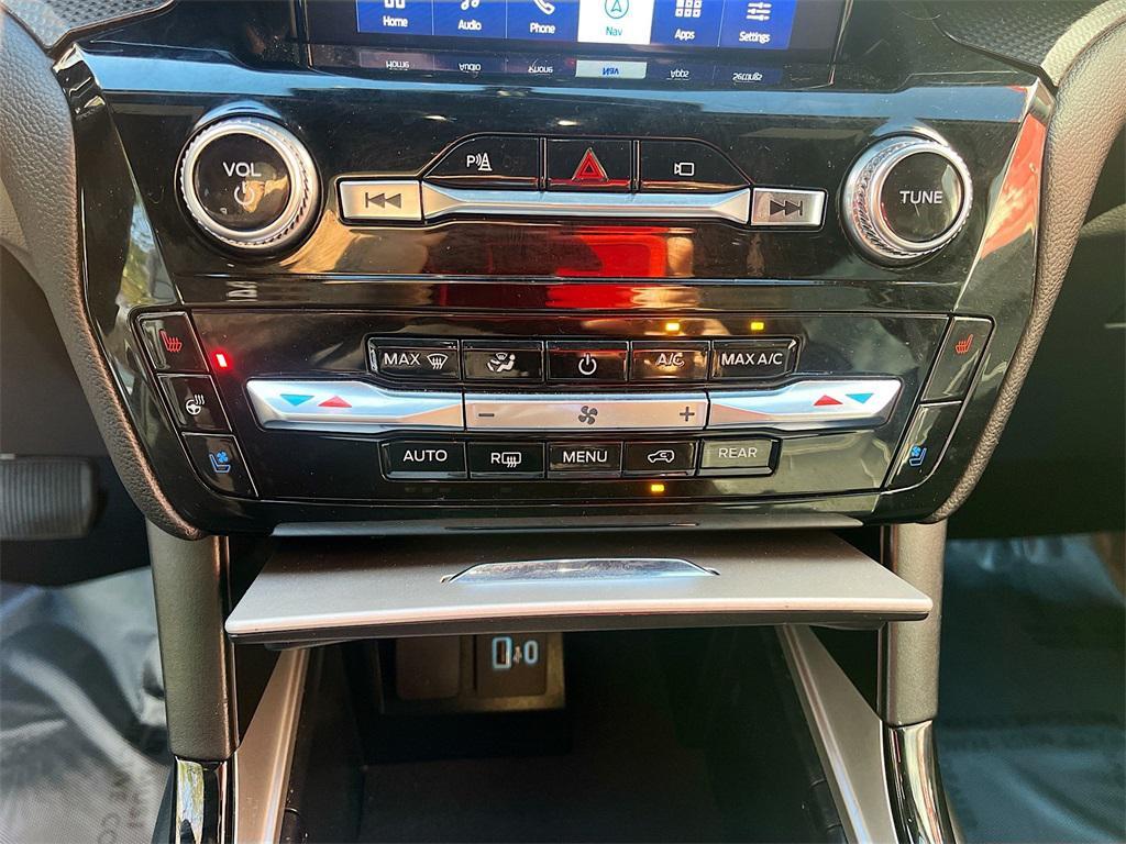 used 2022 Ford Explorer car, priced at $33,700