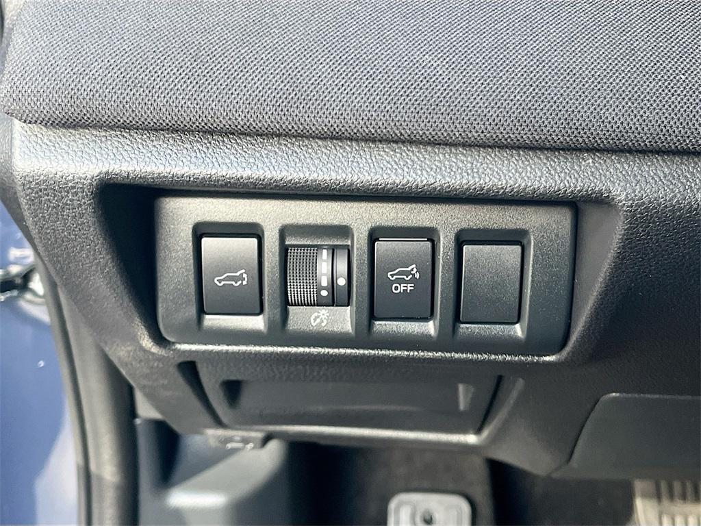 used 2025 Subaru Outback car, priced at $25,000