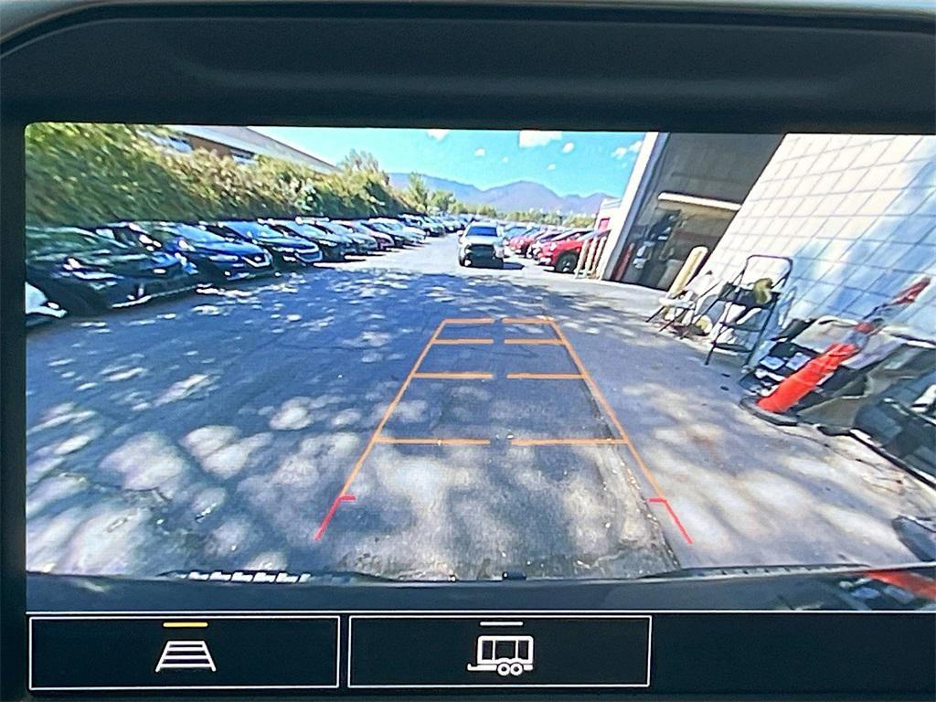 used 2022 Chevrolet Silverado 1500 car, priced at $37,300