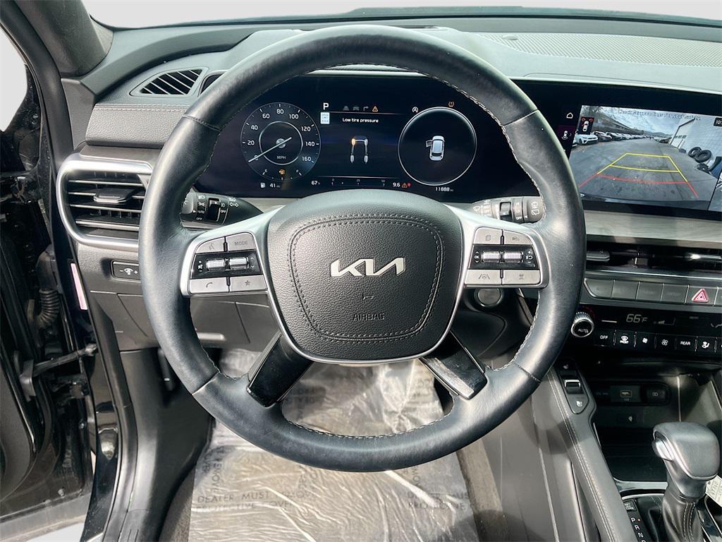 used 2024 Kia Telluride car, priced at $37,000