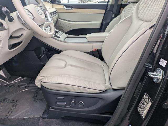 used 2023 Hyundai Palisade car, priced at $34,000