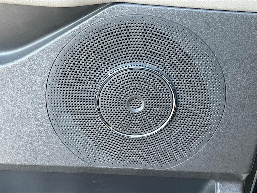 used 2021 Ford Expedition Max car, priced at $32,900