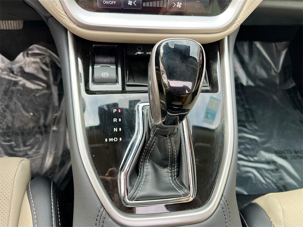 used 2023 Subaru Outback car, priced at $25,900