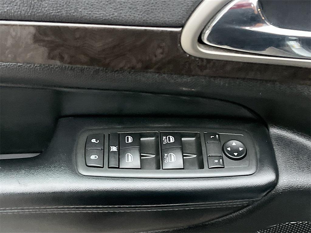 used 2012 Jeep Grand Cherokee car, priced at $10,000