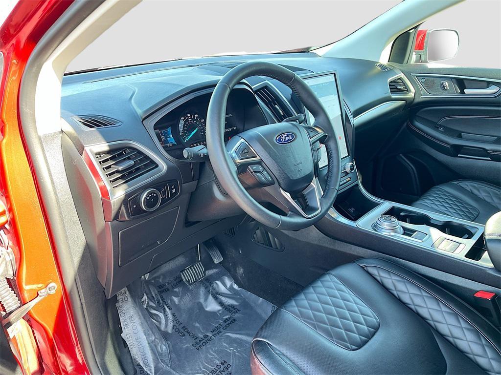 used 2024 Ford Edge car, priced at $27,700