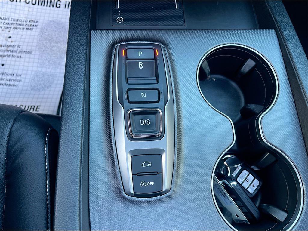 used 2025 Honda Ridgeline car, priced at $31,600