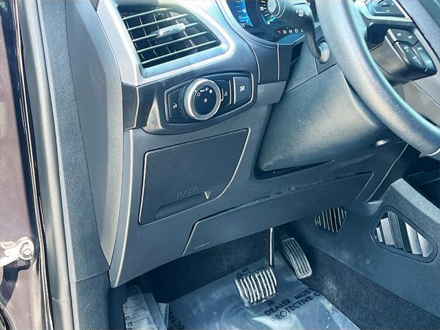 used 2024 Ford Edge car, priced at $21,100