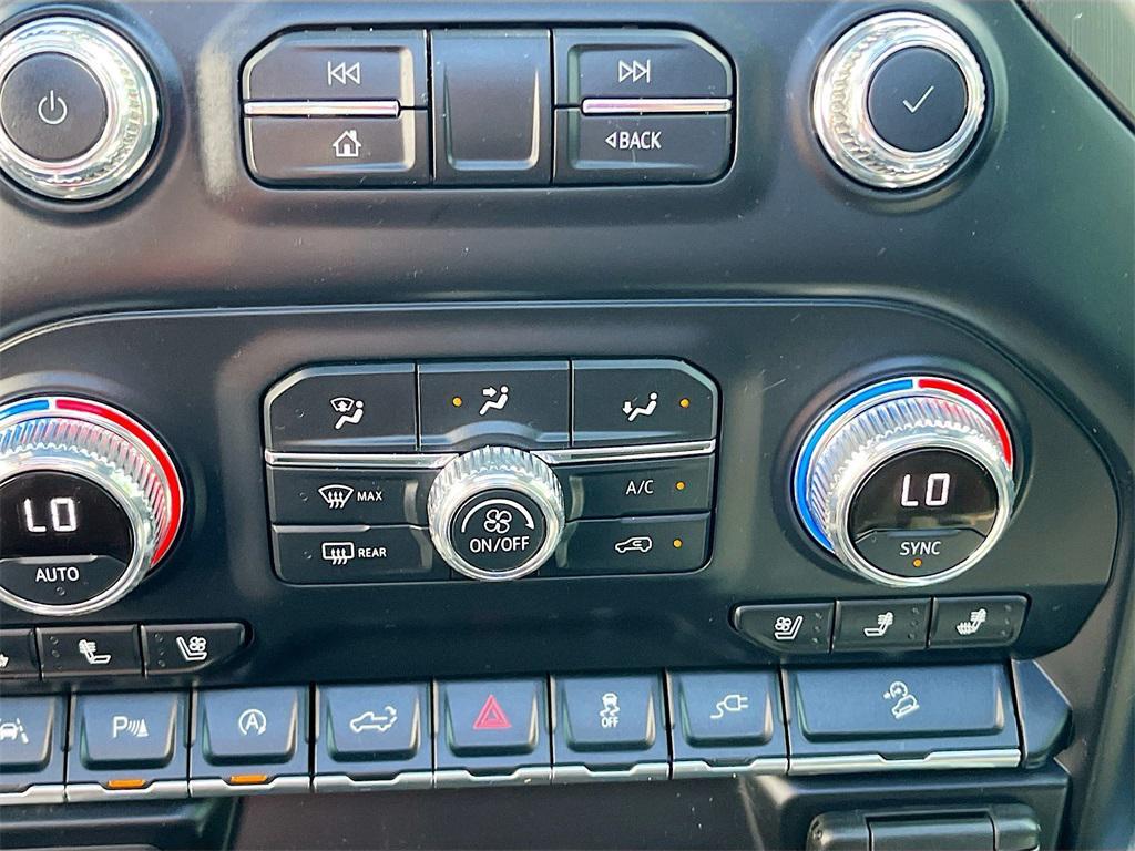 used 2020 GMC Sierra 1500 car, priced at $33,800
