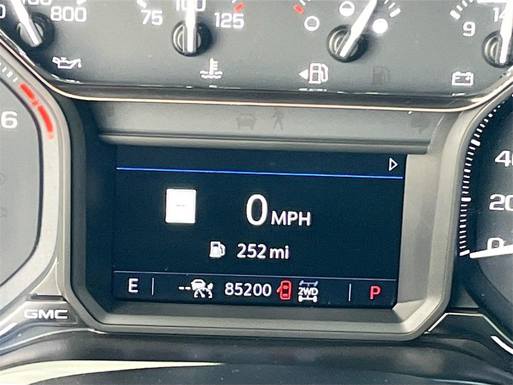 used 2020 GMC Sierra 1500 car, priced at $33,800