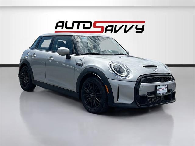 used 2024 MINI Hardtop car, priced at $20,000