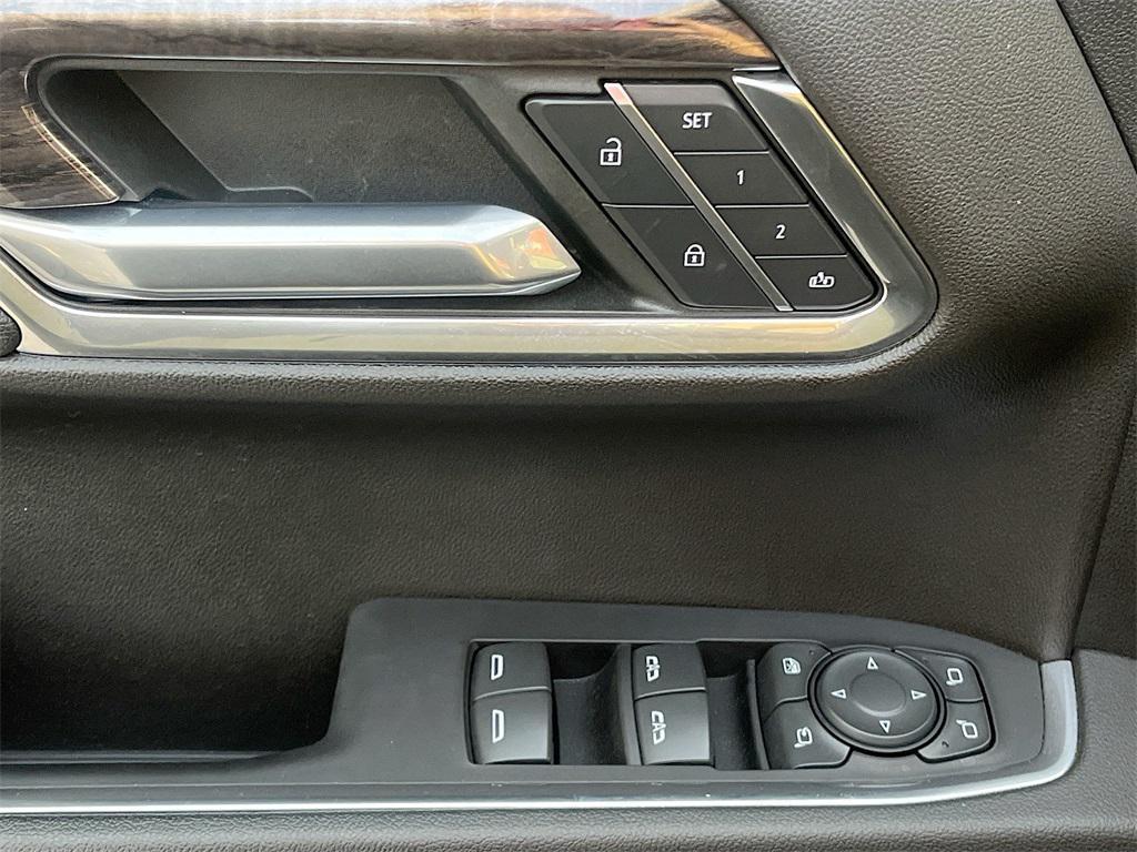 used 2023 Chevrolet Silverado 1500 car, priced at $37,700