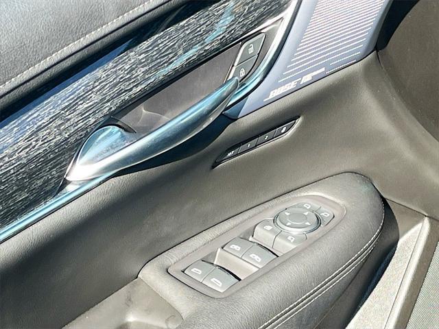 used 2021 Cadillac XT5 car, priced at $29,500