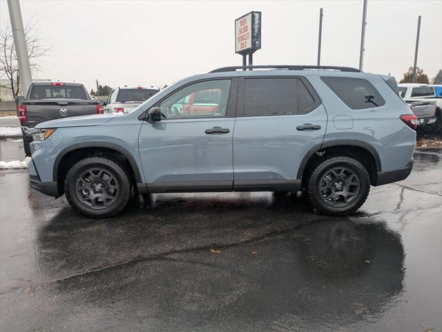 used 2025 Honda Pilot car, priced at $40,000