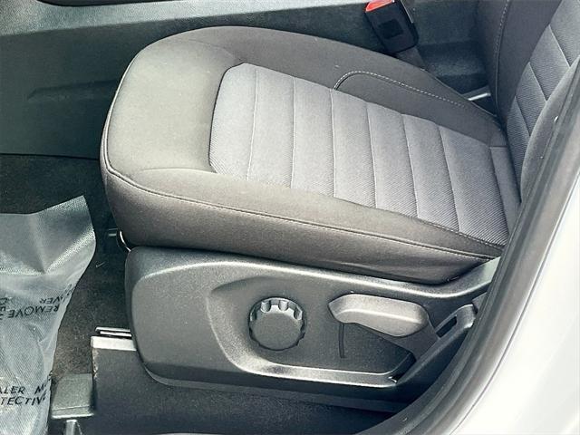 used 2024 Ford Edge car, priced at $27,500