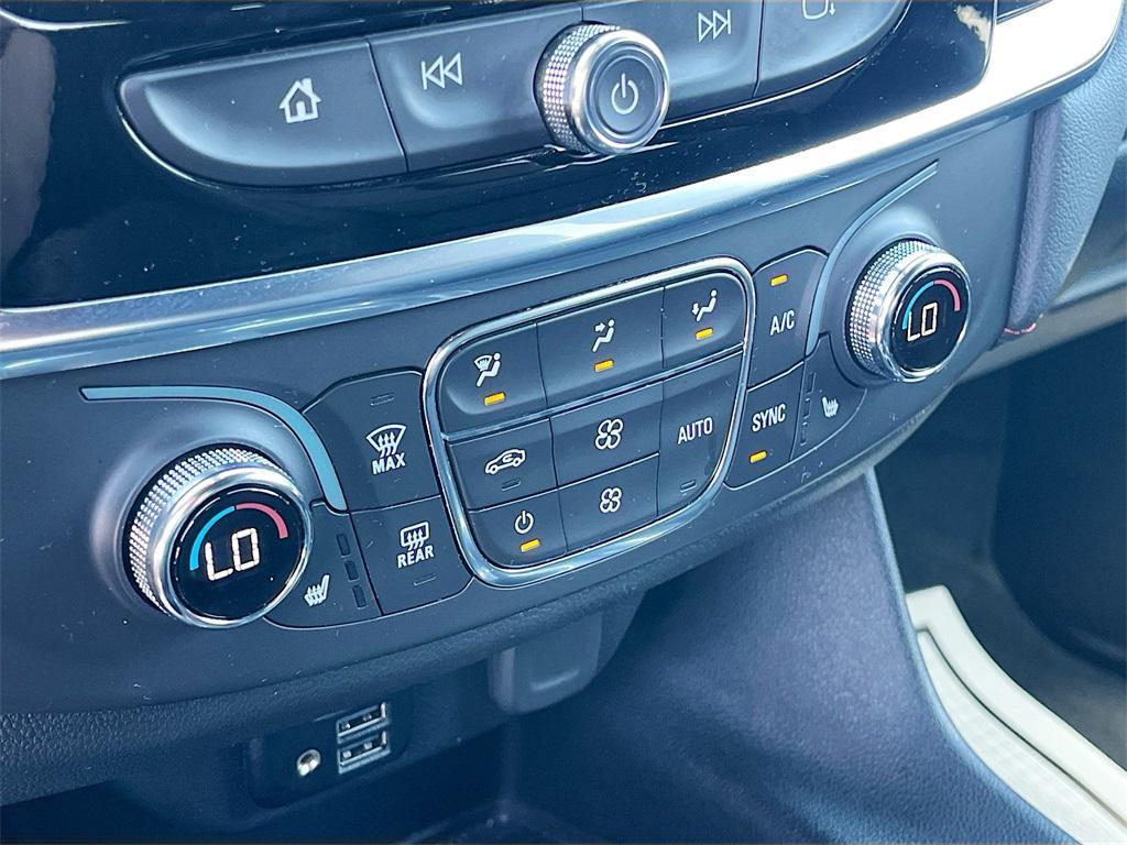used 2023 Chevrolet Traverse car, priced at $35,000