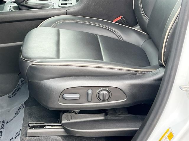 used 2023 Chevrolet Traverse car, priced at $35,000