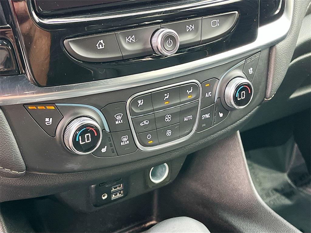 used 2023 Chevrolet Traverse car, priced at $34,200