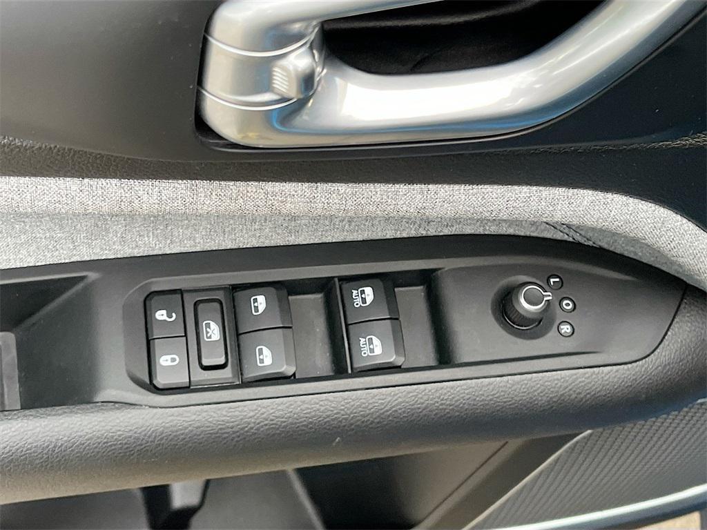 used 2025 Jeep Compass car, priced at $21,200