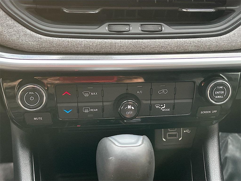 used 2025 Jeep Compass car, priced at $21,200