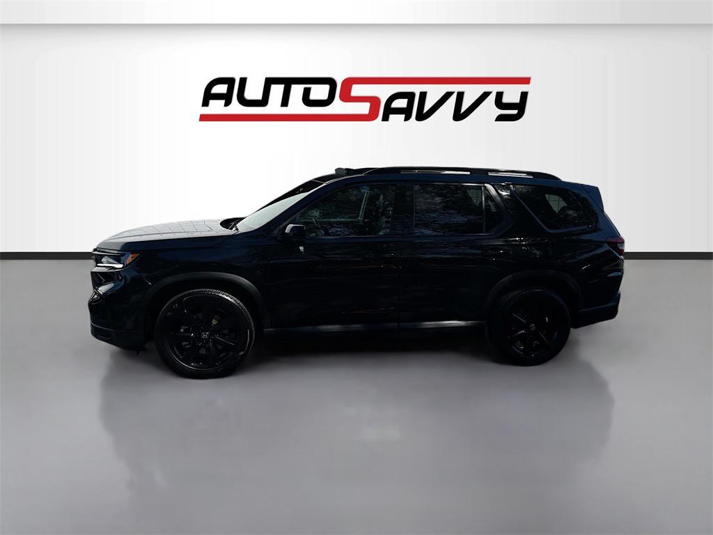 used 2025 Honda Pilot car, priced at $41,100