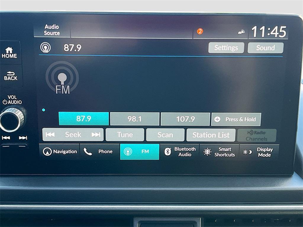 used 2025 Honda Pilot car, priced at $41,100