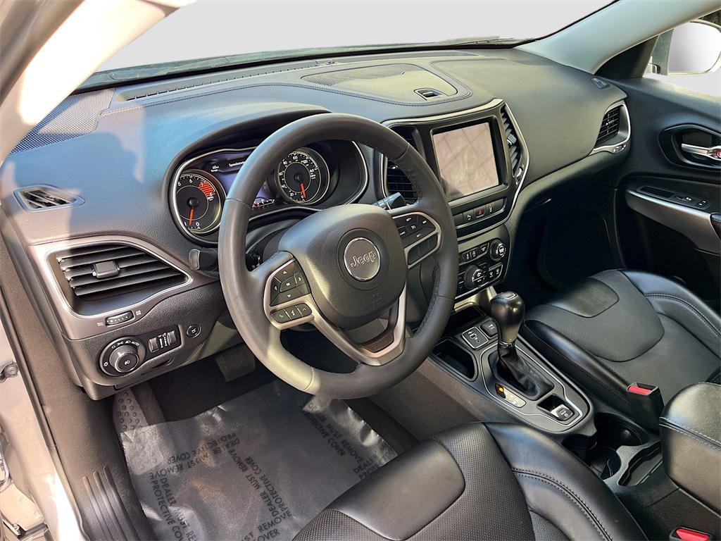 used 2022 Jeep Cherokee car, priced at $18,900