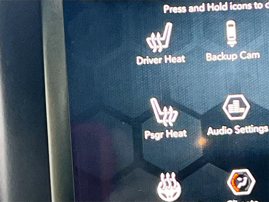 used 2022 Jeep Cherokee car, priced at $18,900