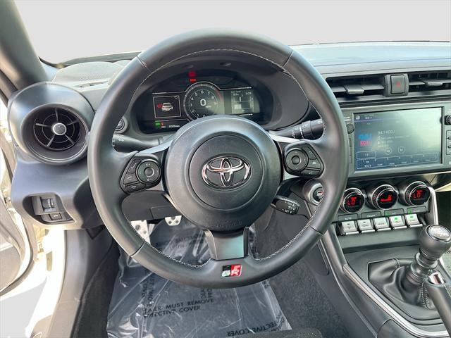 used 2024 Toyota GR86 car, priced at $28,800