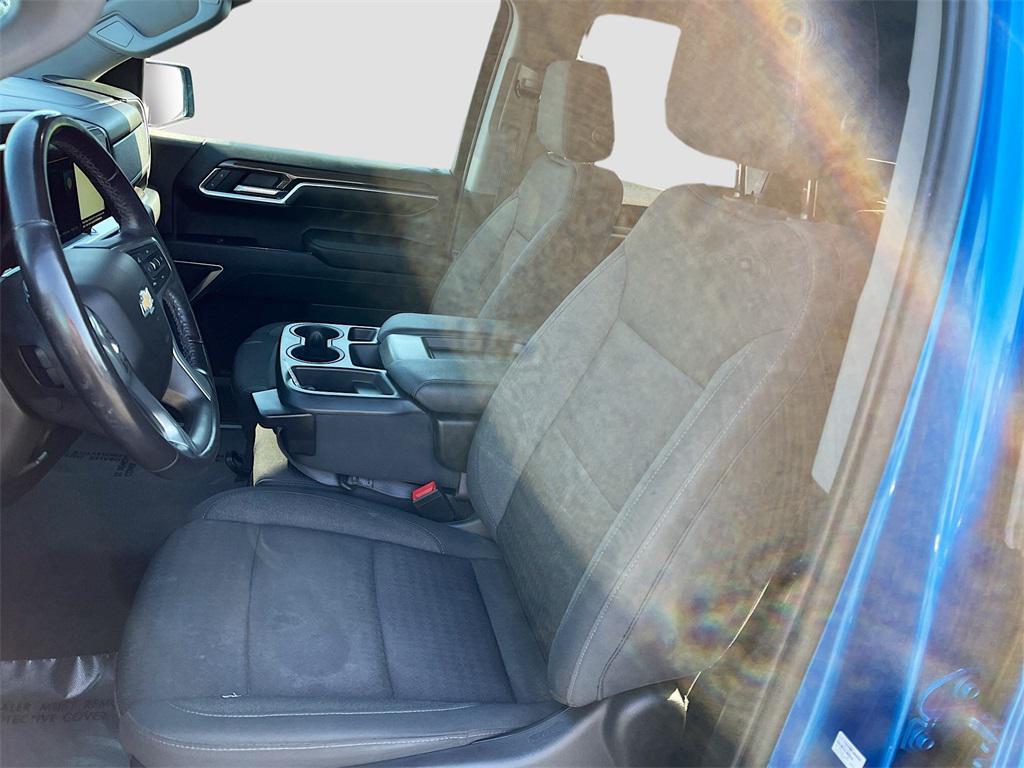 used 2022 Chevrolet Silverado 1500 car, priced at $30,000