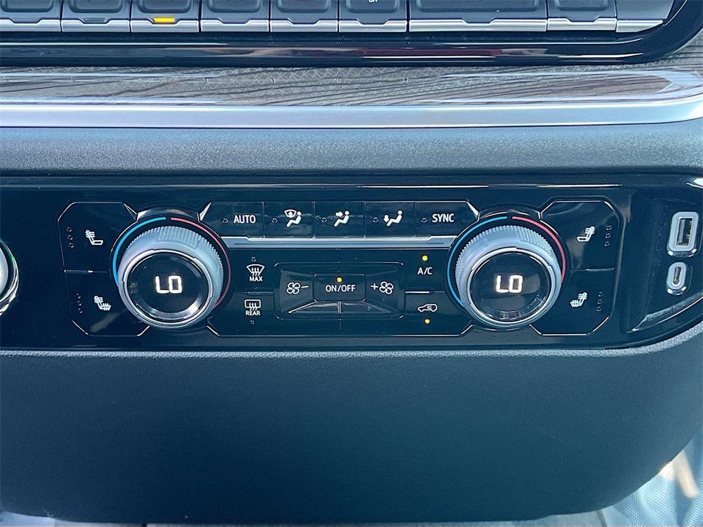 used 2022 Chevrolet Silverado 1500 car, priced at $30,000