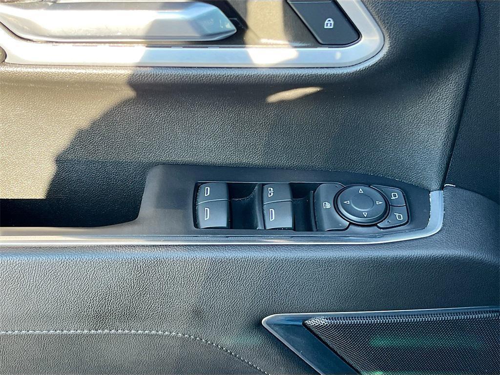 used 2022 Chevrolet Silverado 1500 car, priced at $30,000