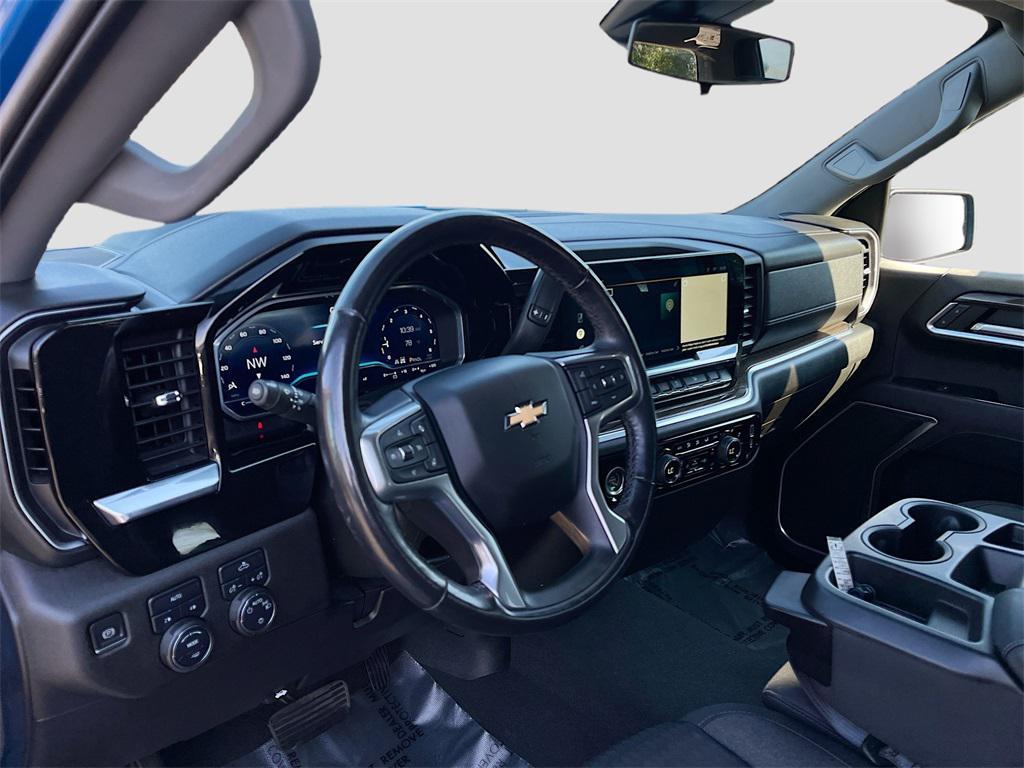 used 2022 Chevrolet Silverado 1500 car, priced at $30,000