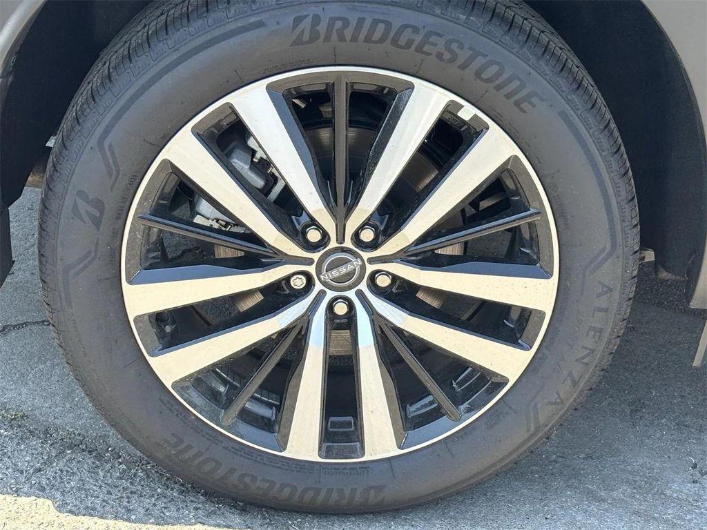 new 2025 Nissan Pathfinder car, priced at $49,243