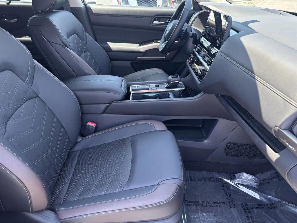 new 2025 Nissan Pathfinder car, priced at $49,243