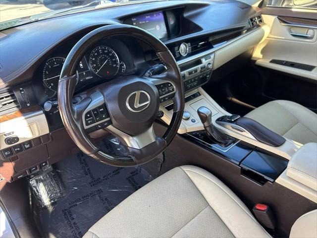 used 2017 Lexus ES 350 car, priced at $21,999