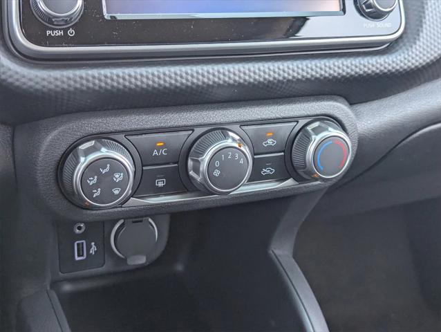 new 2025 Nissan Kicks car, priced at $23,850