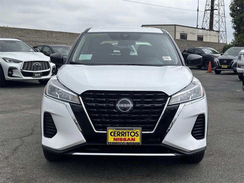 new 2025 Nissan Kicks car, priced at $22,347