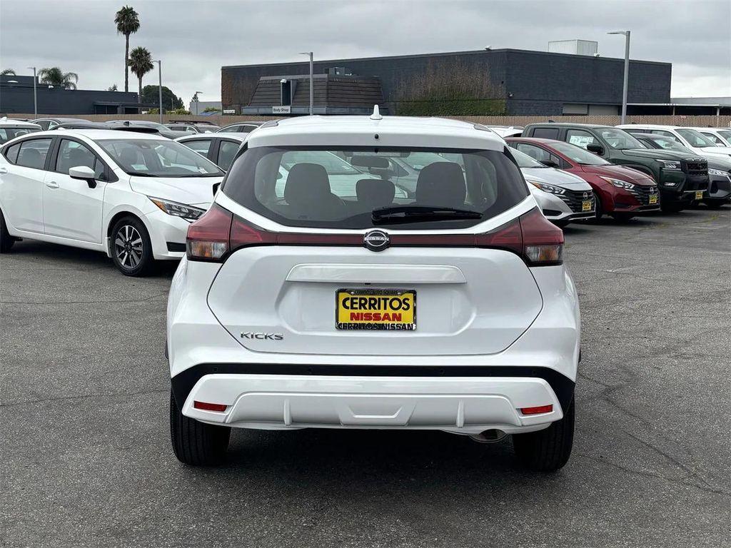 new 2025 Nissan Kicks car, priced at $22,347