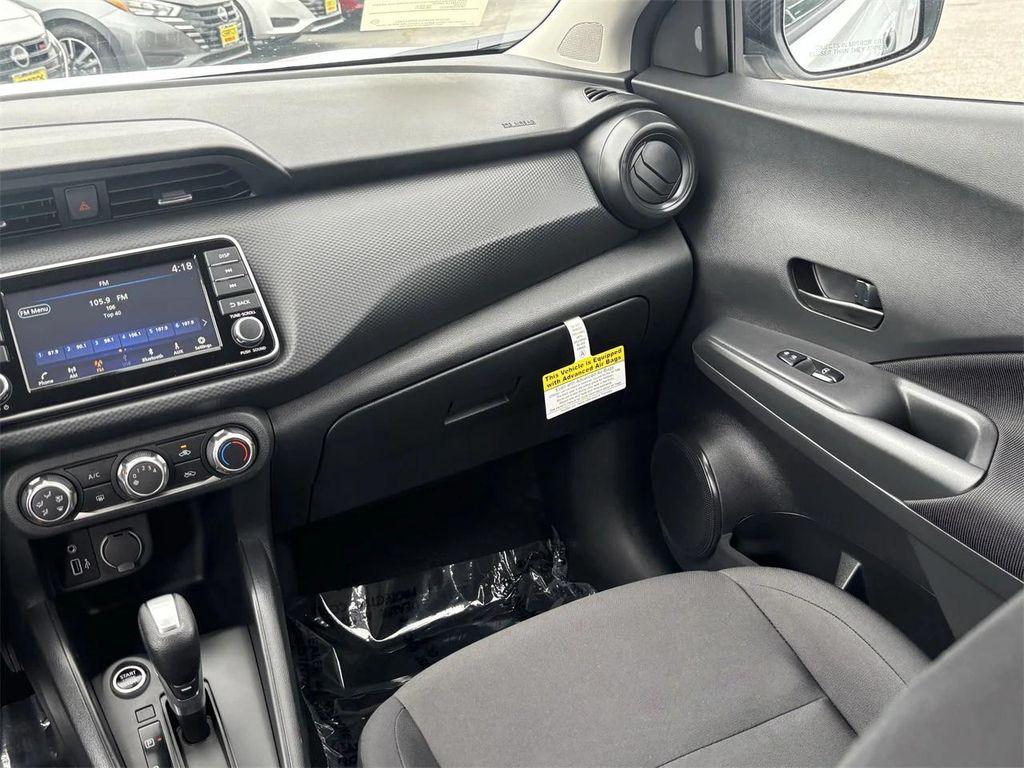 new 2025 Nissan Kicks car, priced at $22,347