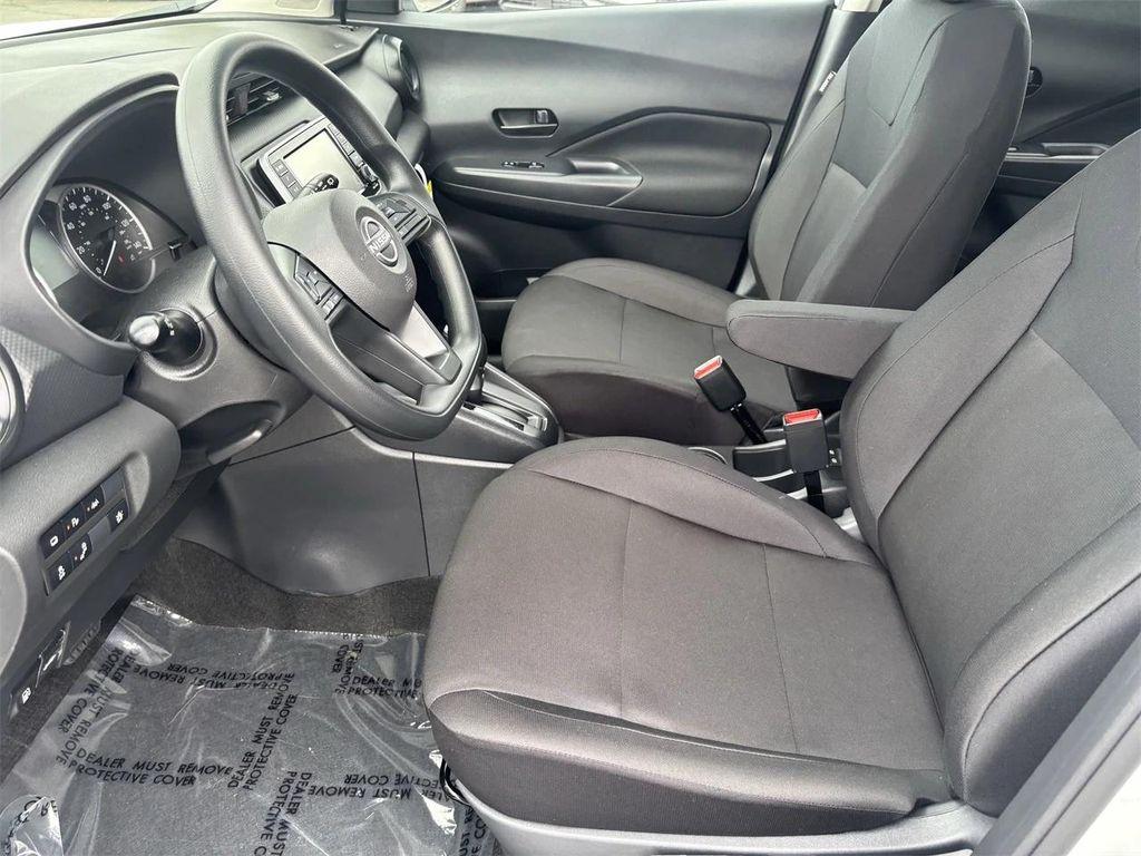 new 2025 Nissan Kicks car, priced at $22,347