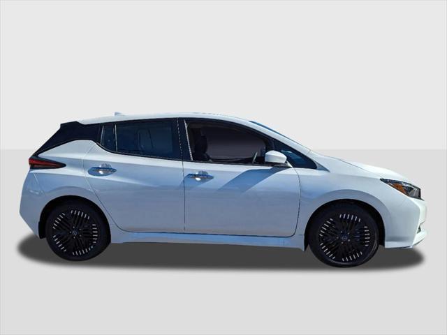 new 2025 Nissan Leaf car, priced at $39,250