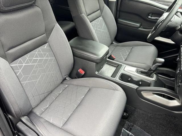new 2025 Nissan Frontier car, priced at $40,675