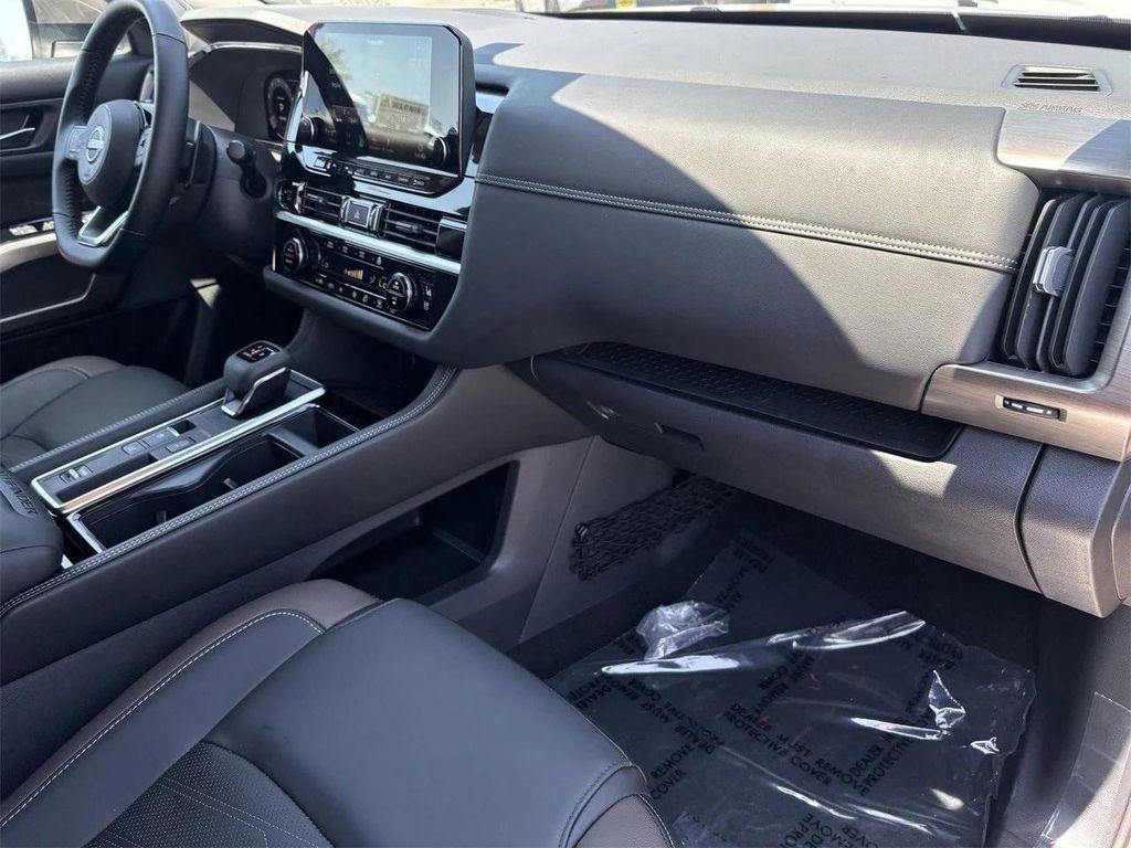 new 2025 Nissan Pathfinder car, priced at $48,831