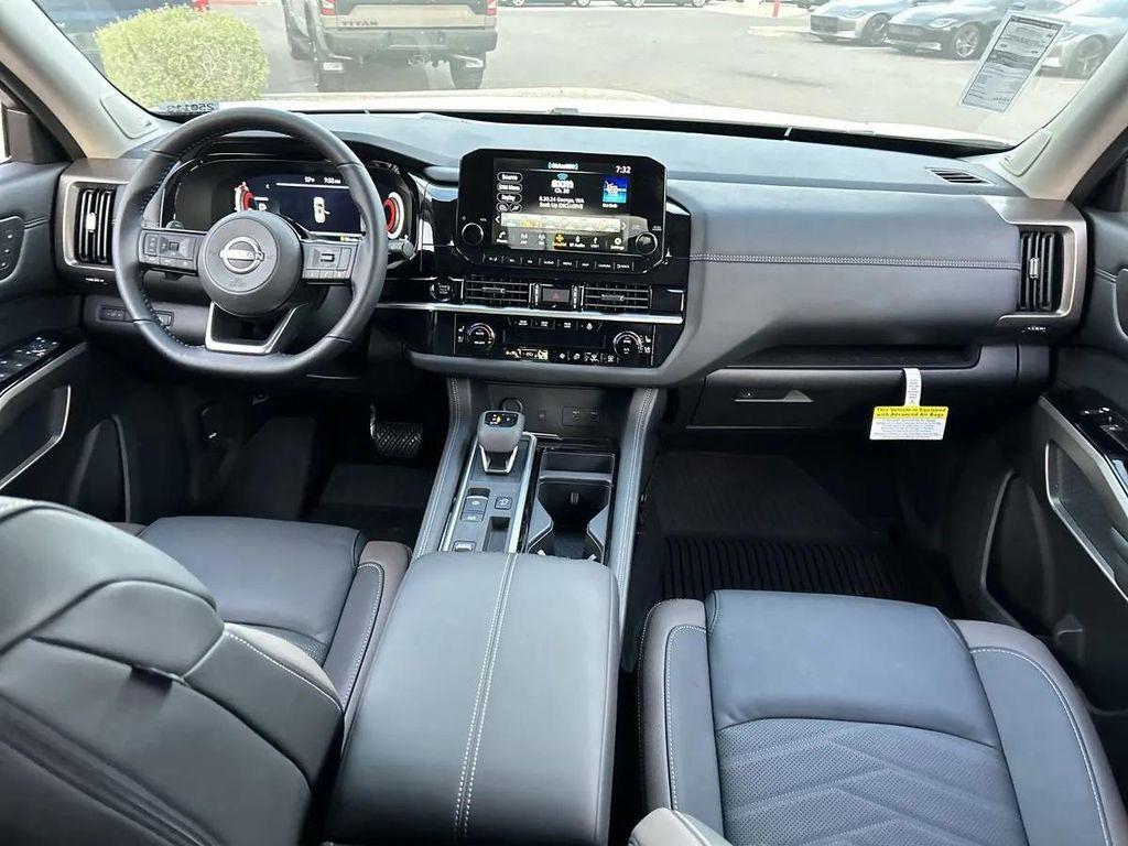 new 2025 Nissan Pathfinder car, priced at $48,831