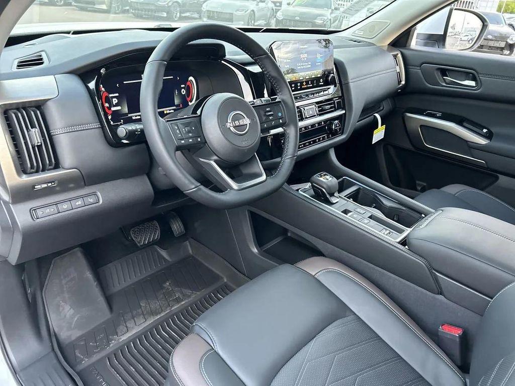new 2025 Nissan Pathfinder car, priced at $48,831