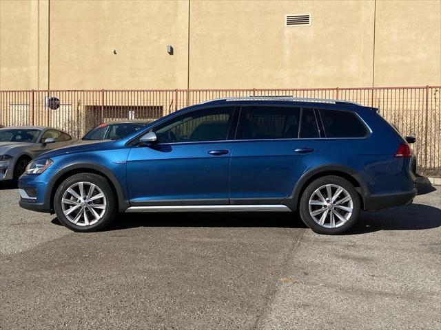 used 2017 Volkswagen Golf Alltrack car, priced at $13,999