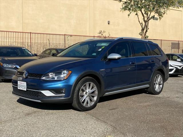 used 2017 Volkswagen Golf Alltrack car, priced at $13,999