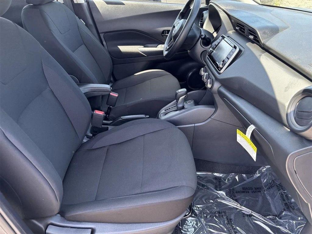 new 2025 Nissan Kicks car, priced at $22,912