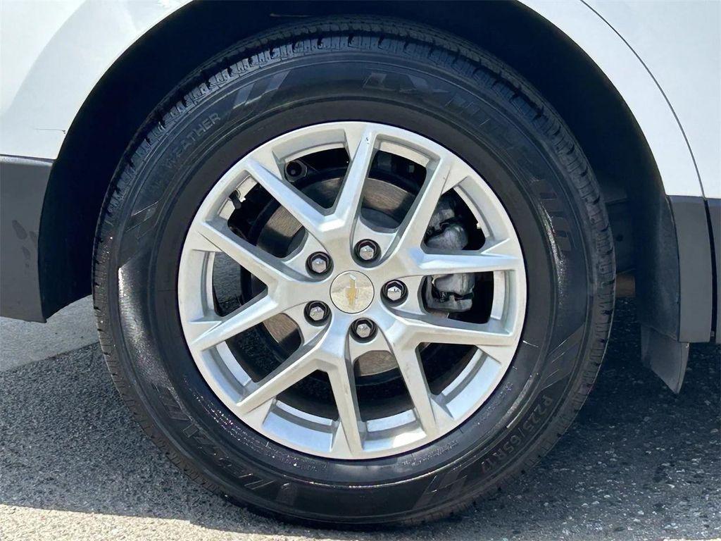 used 2023 Chevrolet Equinox car, priced at $17,450